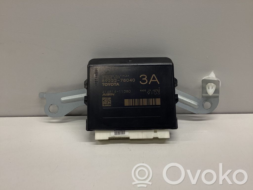 Unité de commande / module de hayon   8922278040