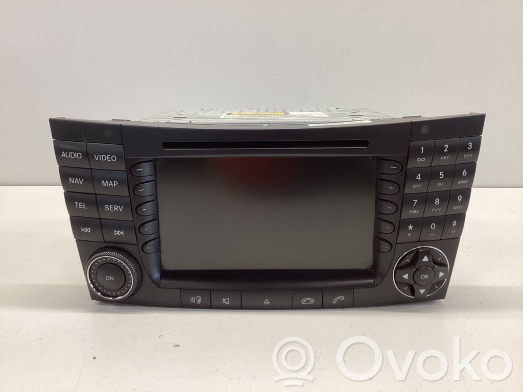 Mercedes-Benz CLS C219 Unità principale autoradio/CD/DVD/GPS 