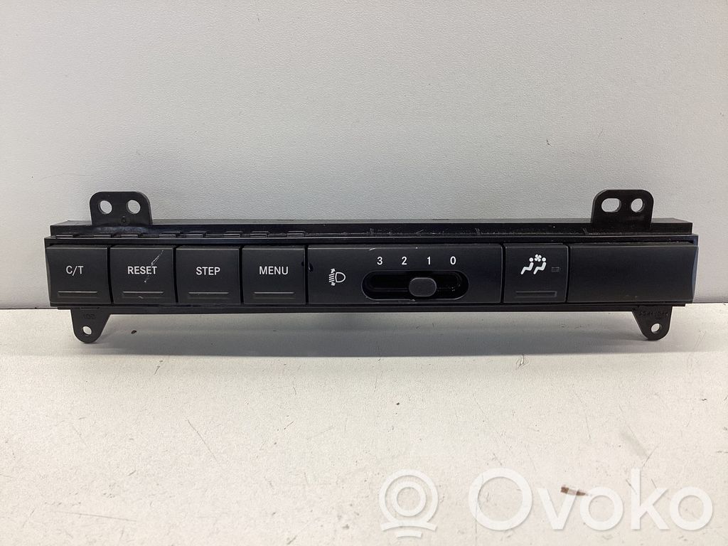 Jeep Commander Other switches/knobs/shifts 