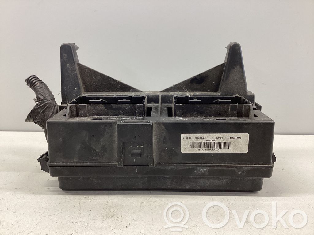 Jeep Commander Módulo de fusible 