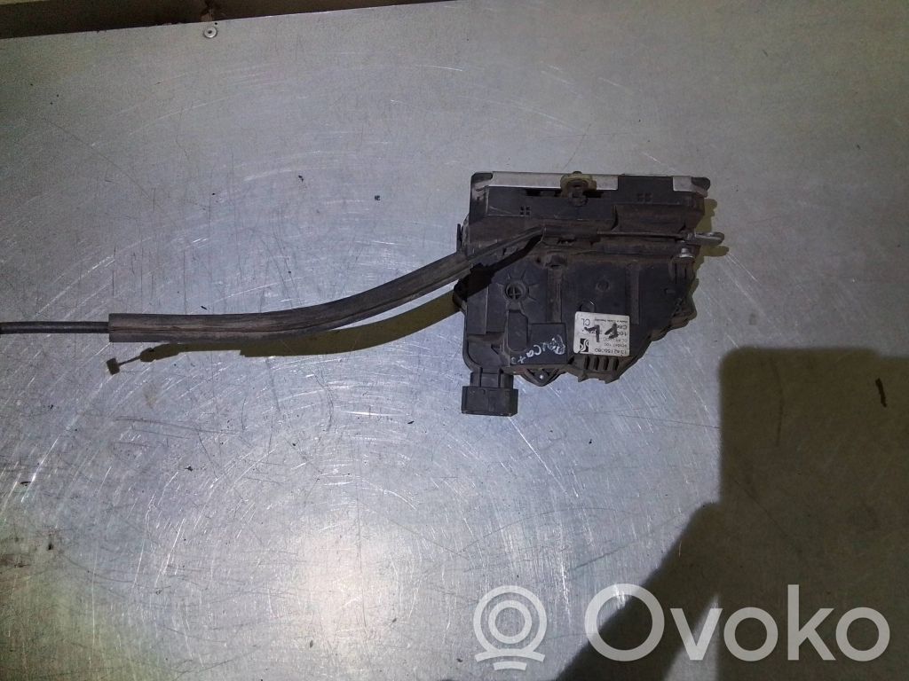 Fiat Ducato Priekšpusē slēdzene 