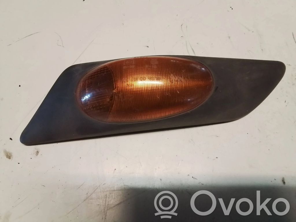 Iveco Daily 35 - 40.10 Frontblinker 