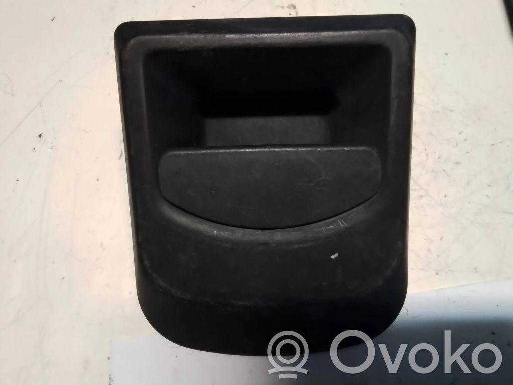 Iveco Daily 35 - 40.10 Manecilla externa puerta delantera 