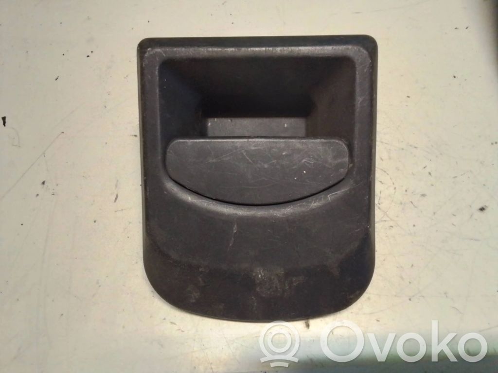 Iveco Daily 35 - 40.10 Manecilla externa puerta delantera 