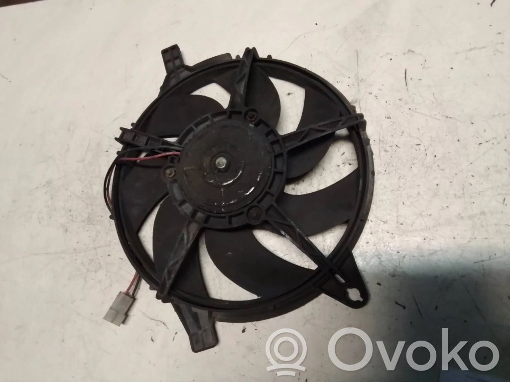 Mercedes-Benz Vito Viano W638 Elektryczny wentylator chłodnicy 