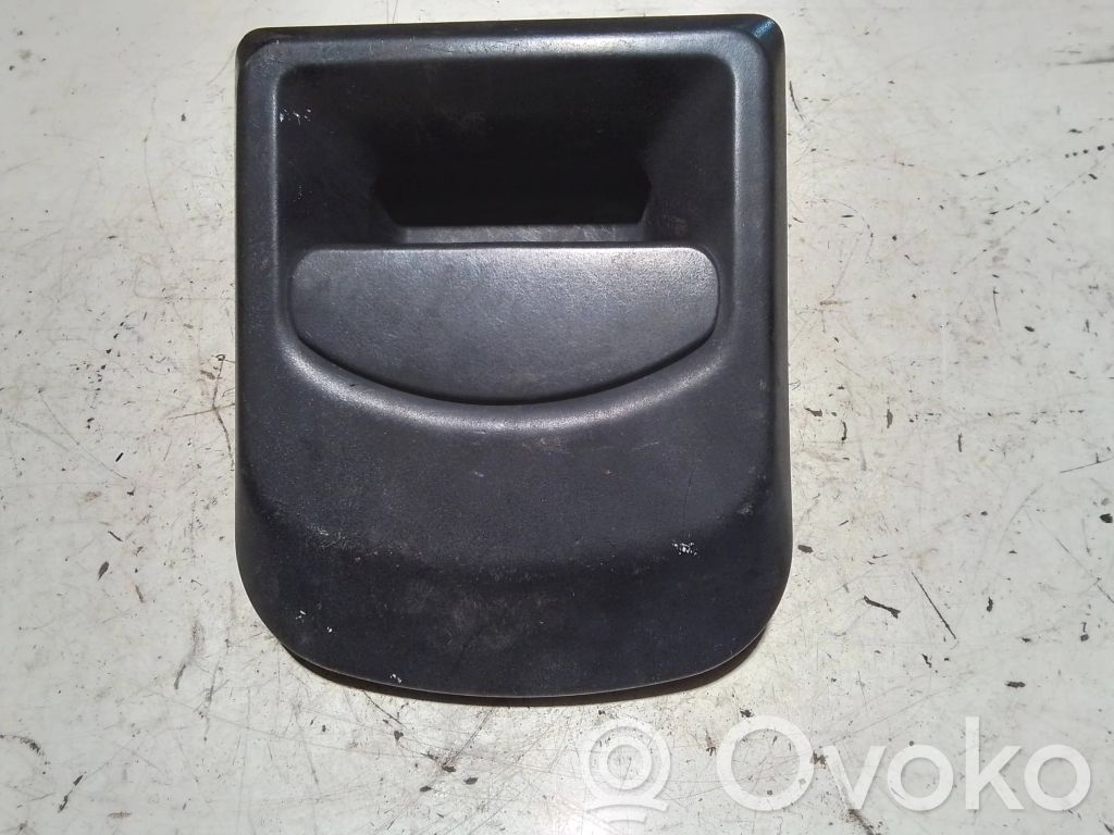 Iveco Daily 35 - 40.10 Manecilla externa puerta delantera 
