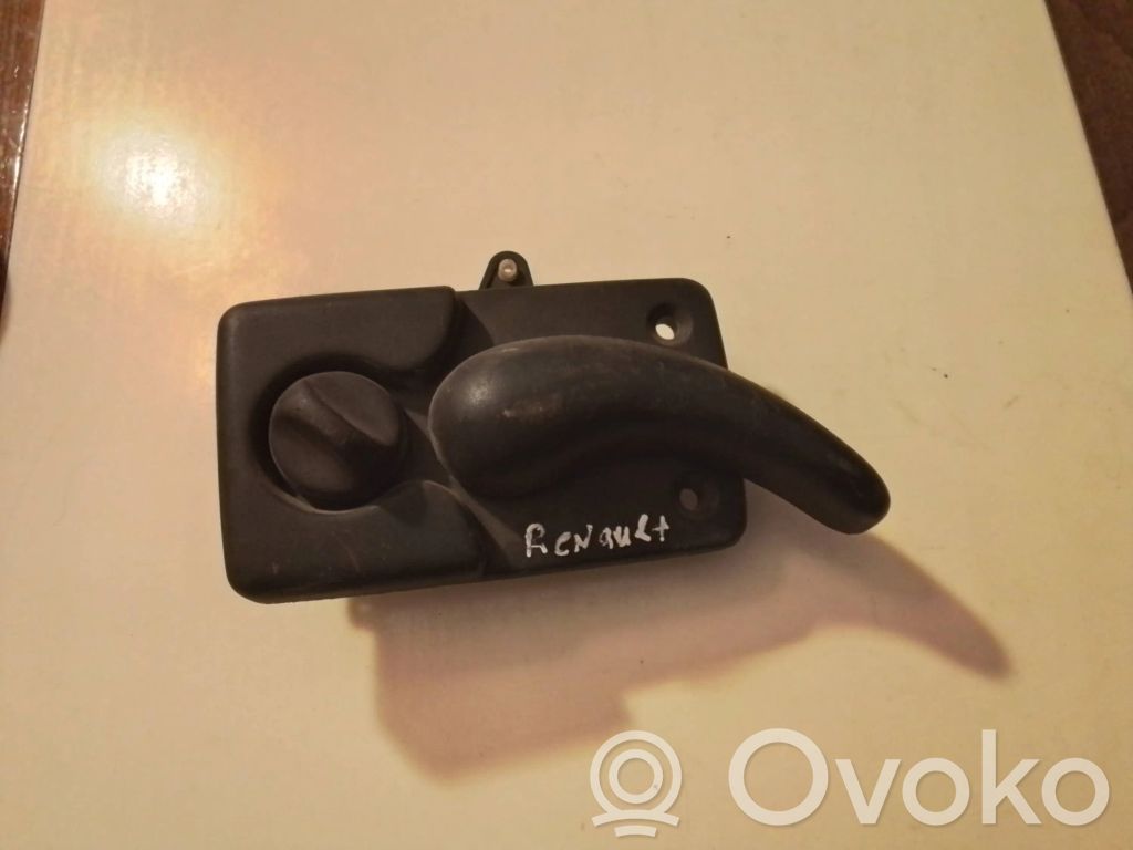 Renault Master II Rear door interior handle 
