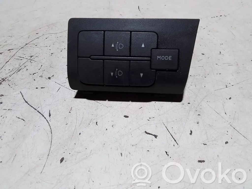 Citroen Jumper Headlight level height control switch 