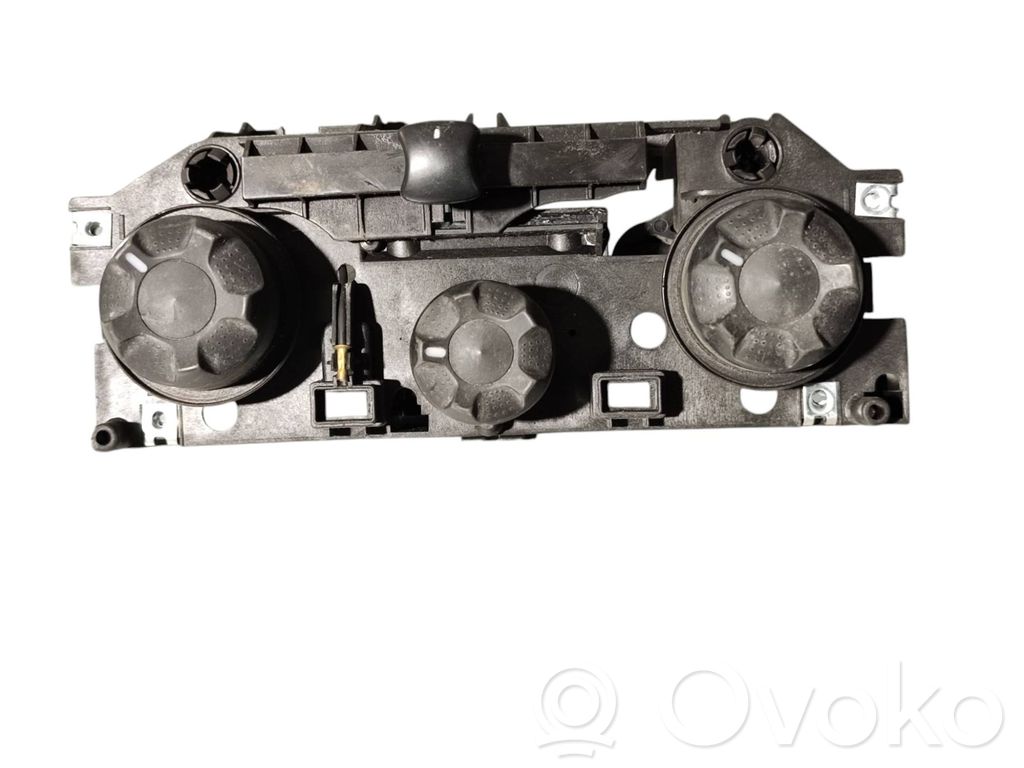 Iveco Daily 4th gen Climate control unit 