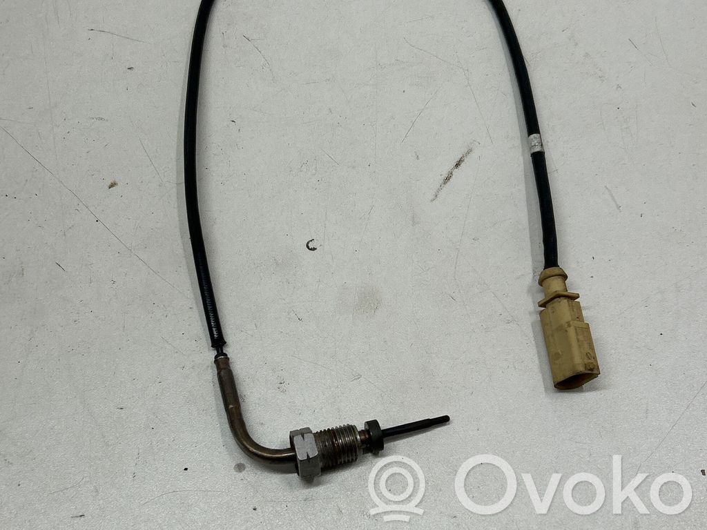Volkswagen PASSAT B8 Exhaust gas temperature sensor 