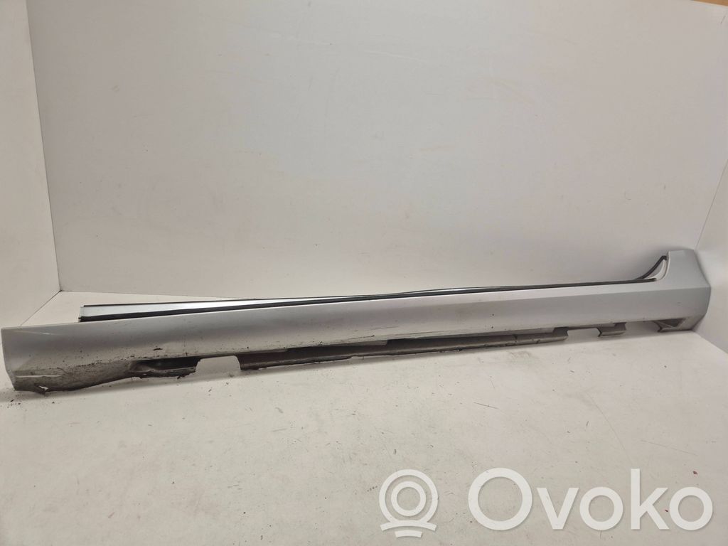 Volvo V60 Sill 