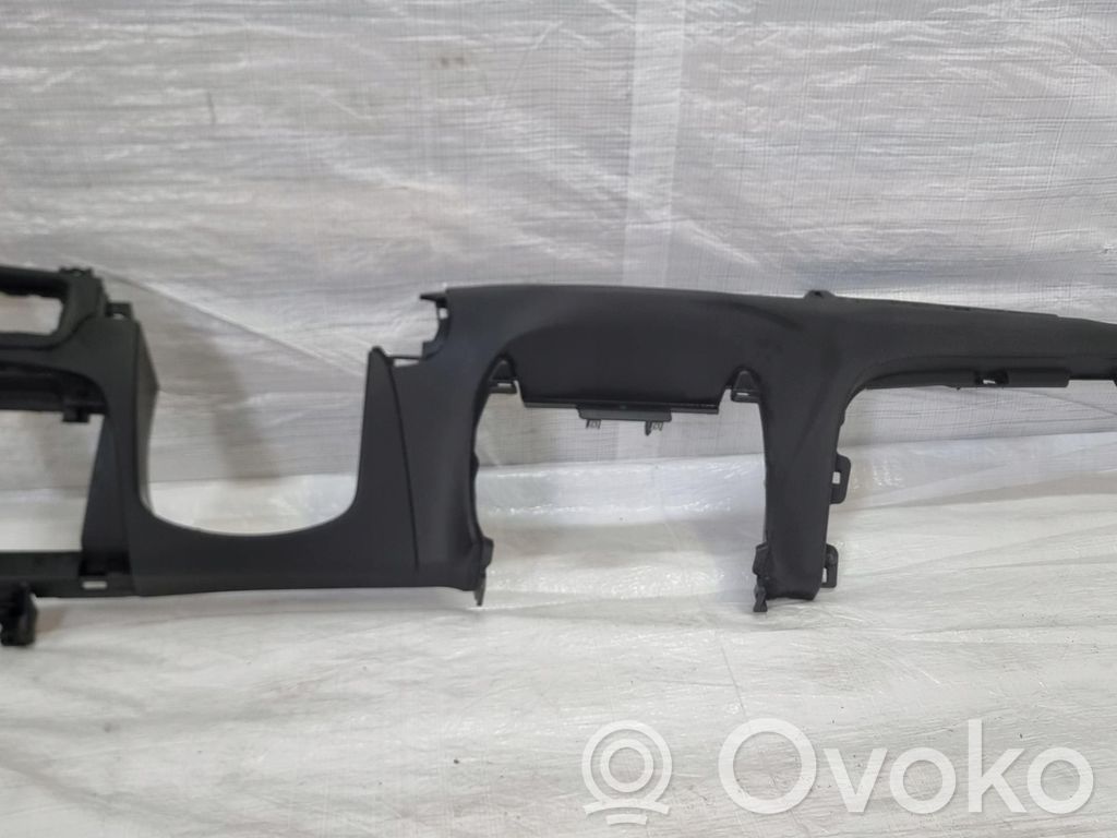 Opel Astra K Dashboard trim 