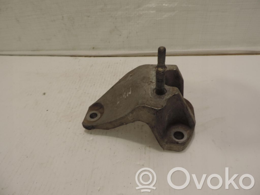 Ford Fiesta Pārnesumkārbas stiprinājuma kronšteins 
