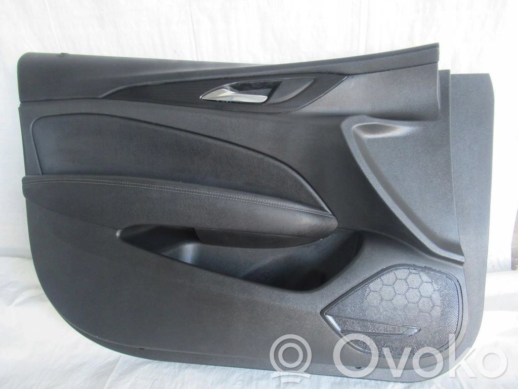 Opel Insignia B Front door card panel trim 