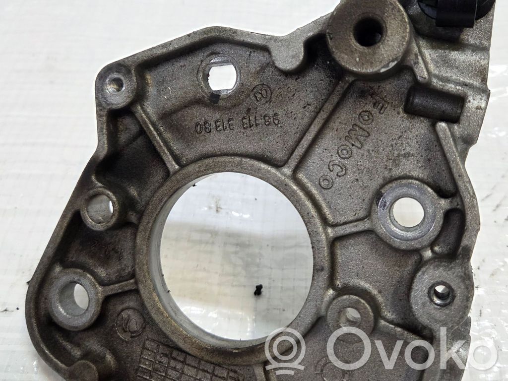 Ford Kuga III Generator/alternator bracket 