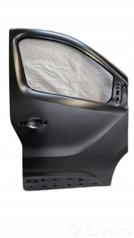 Opel Vivaro Front door 