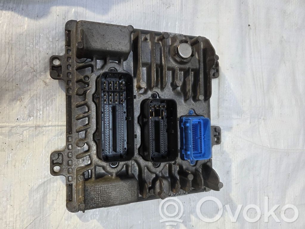 Opel Astra K Engine control unit/module 
