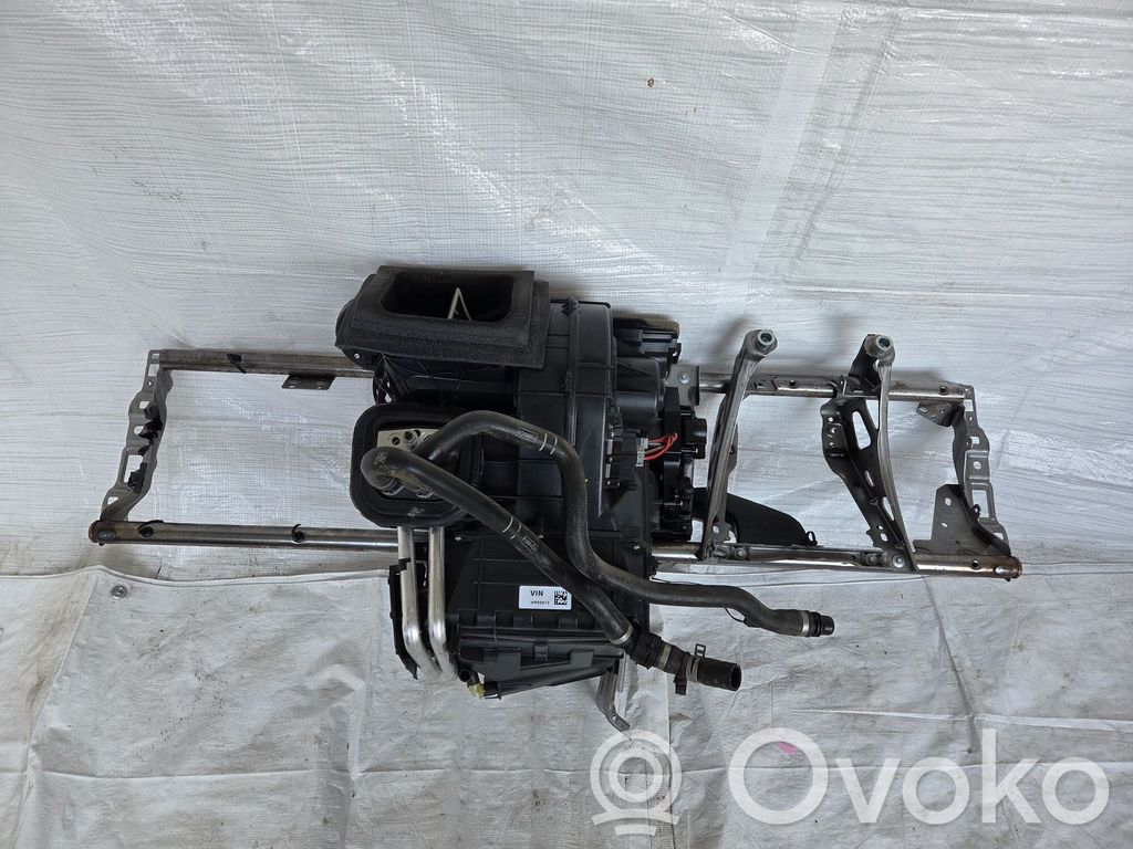 Ford Focus Interior heater climate box assembly 