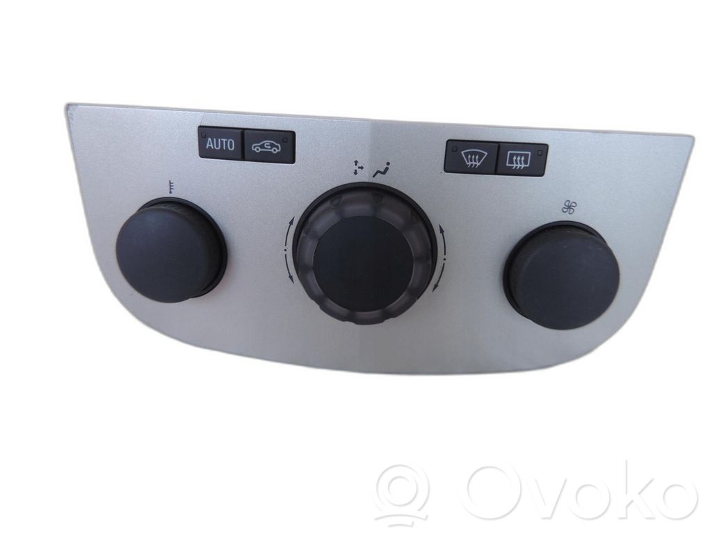 Opel Corsa D Unitate control climatizare 