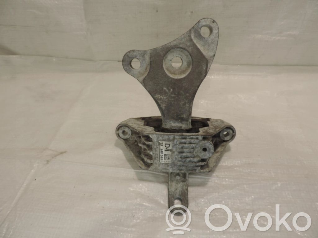 Opel Astra J Engine mount vacuum valve 