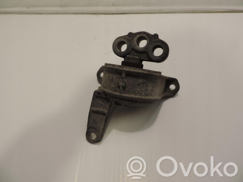Opel Zafira A Engine mount vacuum valve 
