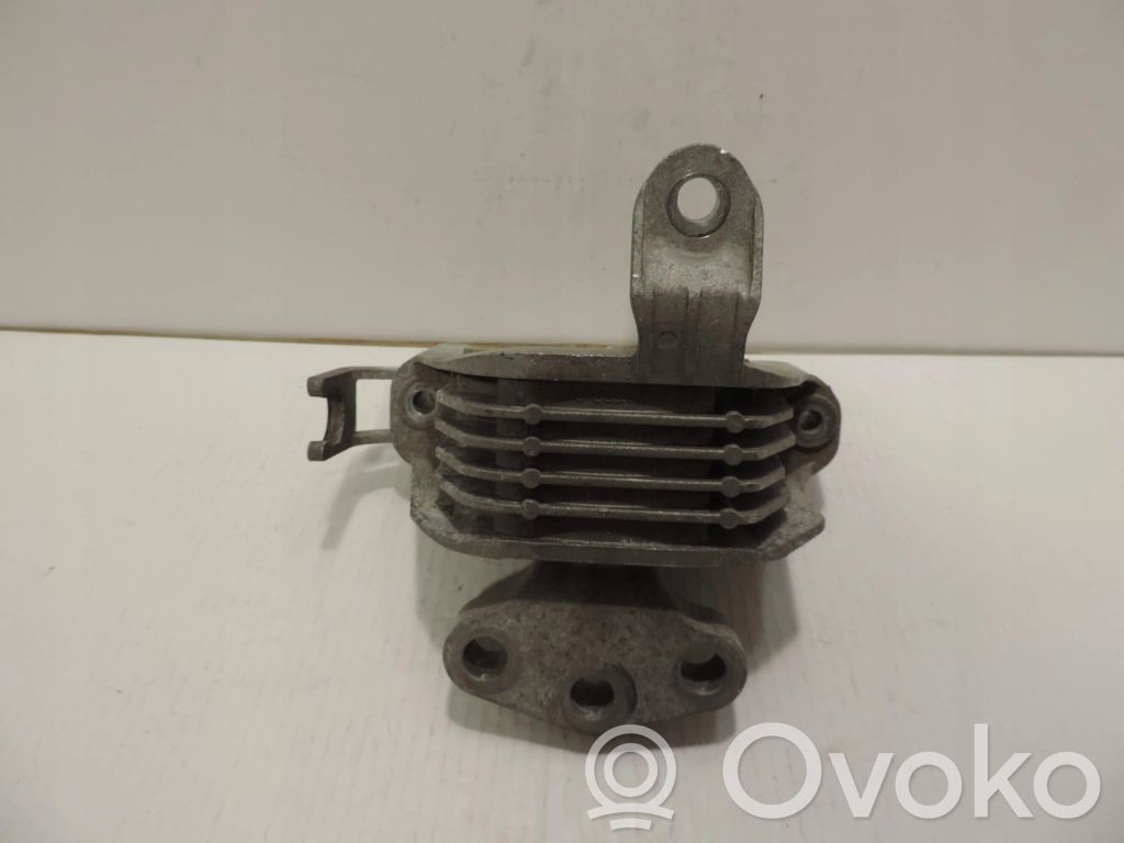 Opel Astra J Engine mount vacuum valve 