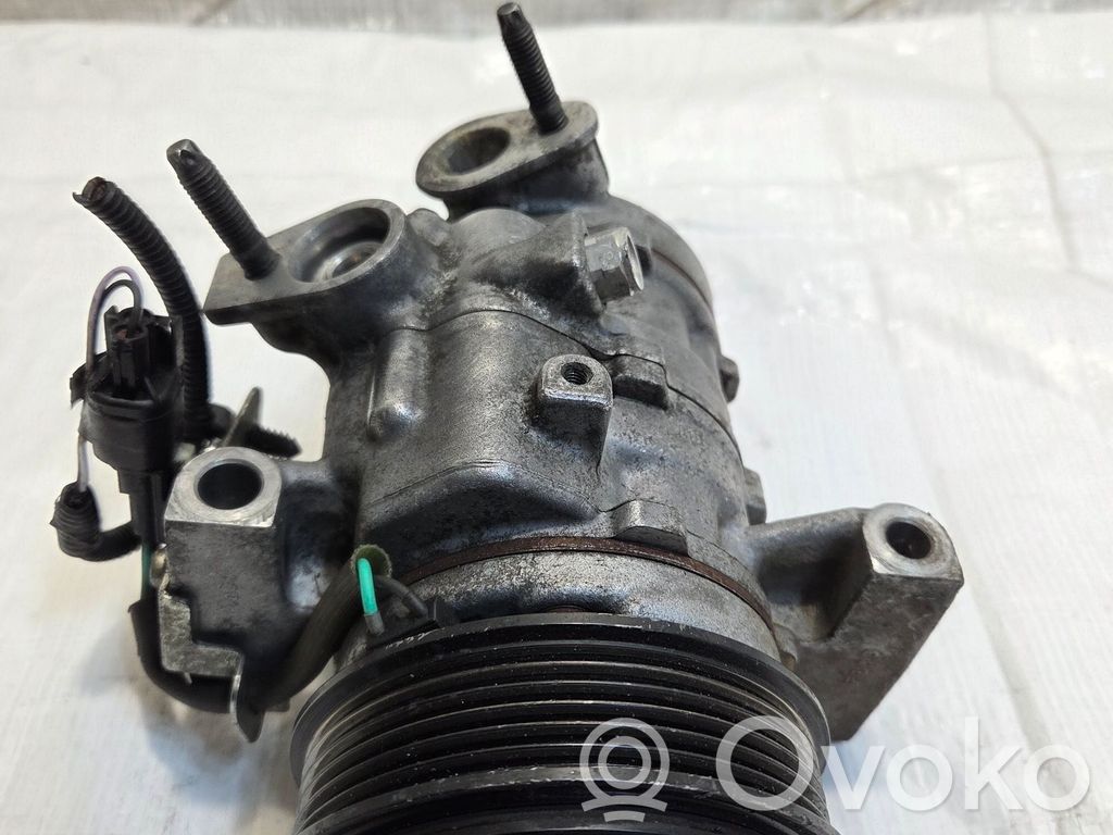 Ford Fiesta Ilmastointilaitteen kompressorin pumppu (A/C) 