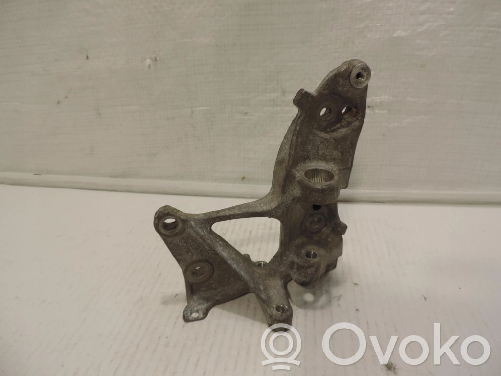 Ford Fiesta Generator/alternator bracket 
