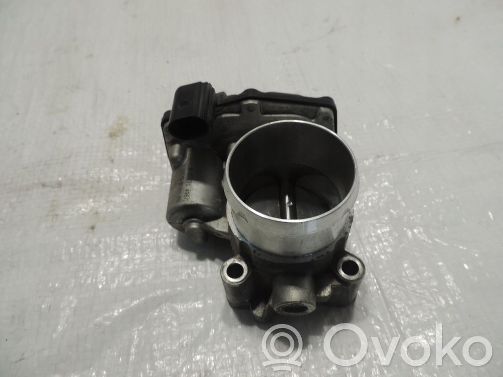 Ford Focus Throttle body valve 
