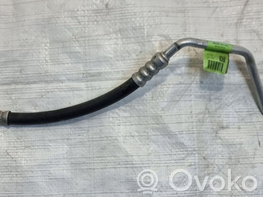 Ford Focus Ilmastointilaitteen putki (A/C) 