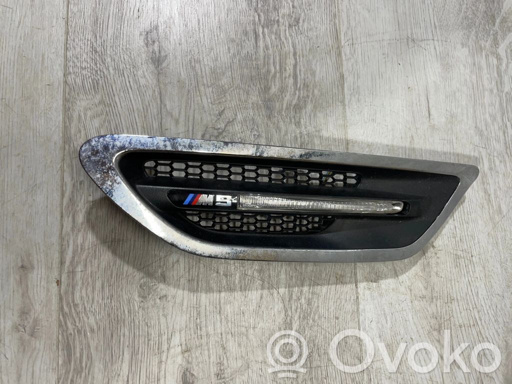 BMW M5 Beplankung Zierleiste Kotflügel 
