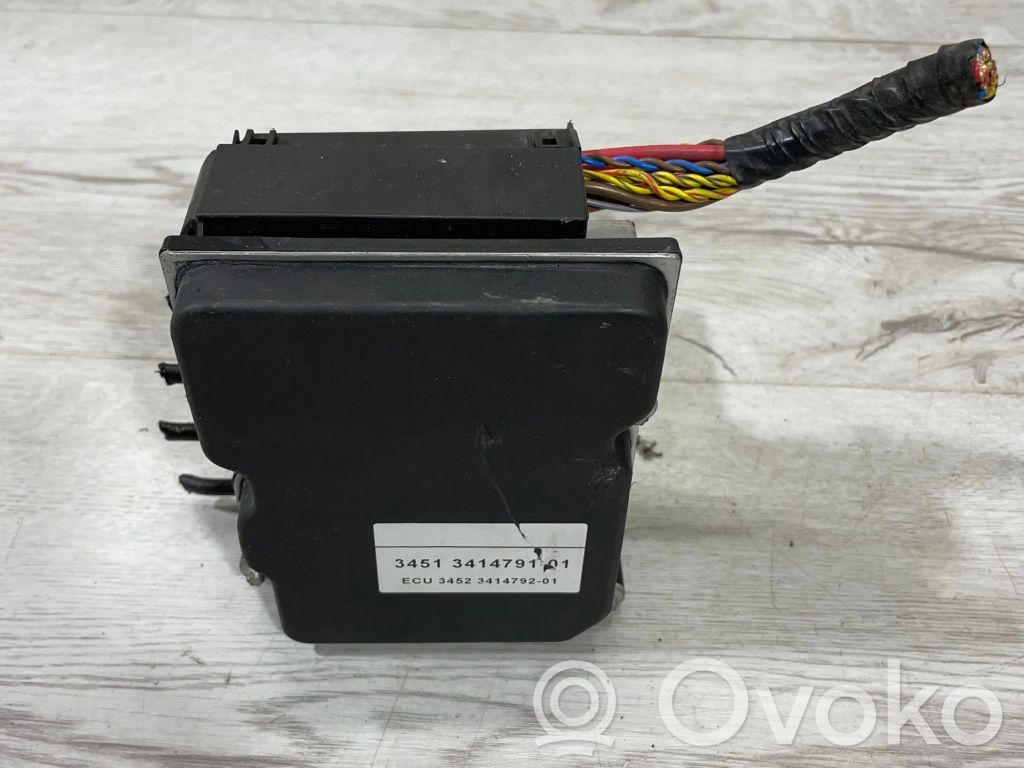BMW X3 E83 ABS Pump 