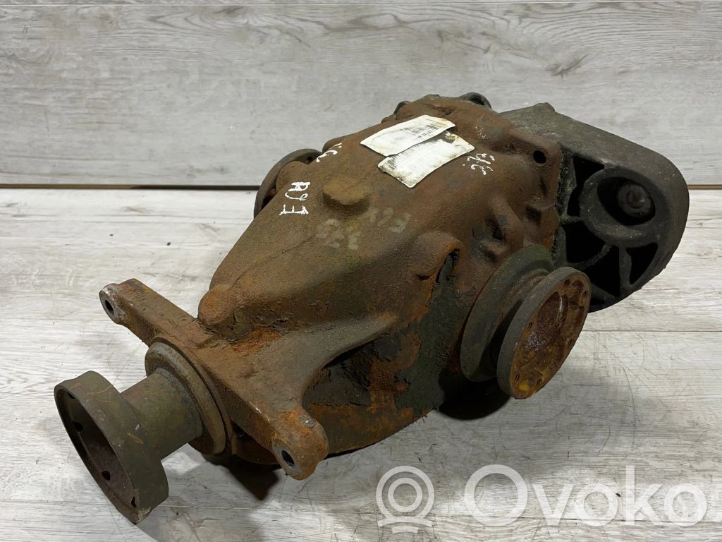 BMW 5 E60 E61 Galinis reduktorius 