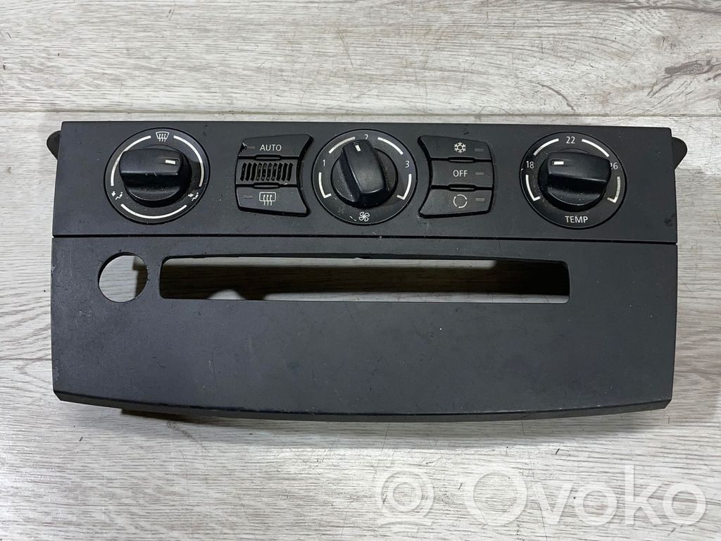 BMW 5 E60 E61 Climate control unit 