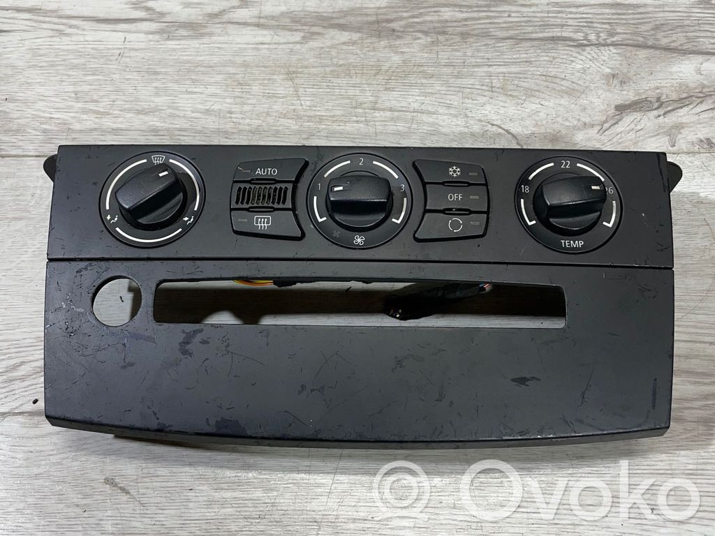 BMW 5 E60 E61 Climate control unit 