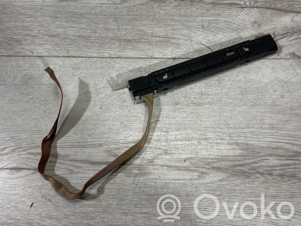 BMW 1 E81 E87 Sēdekļu apsildes slēdzis 