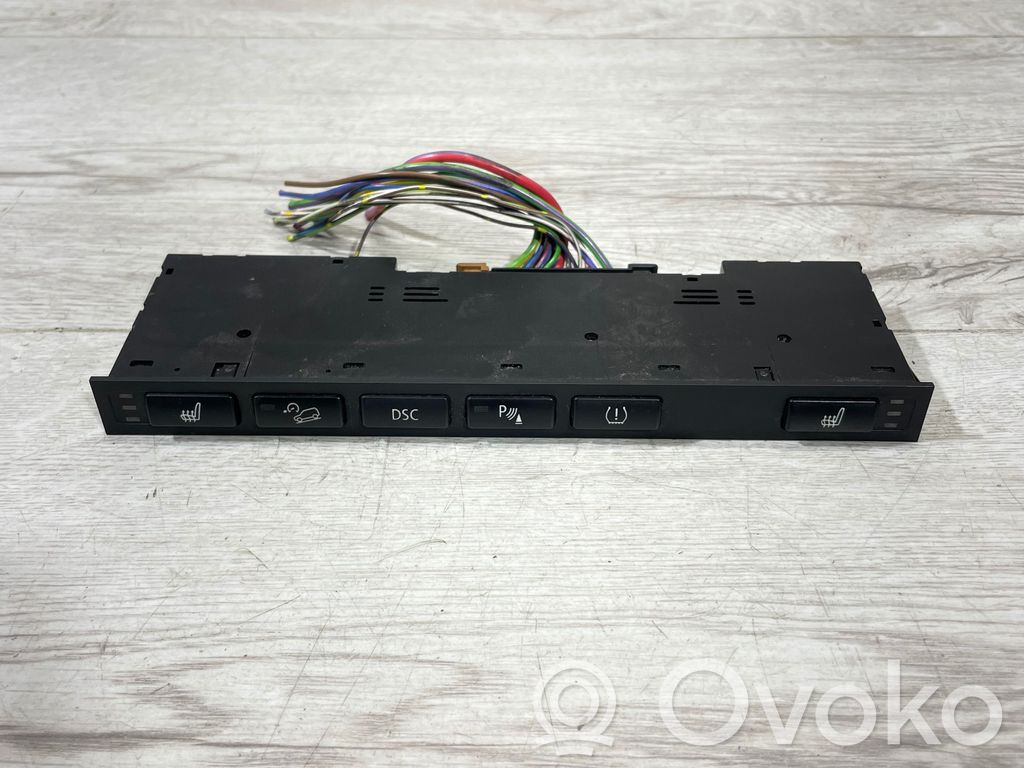 BMW X3 E83 A set of switches 