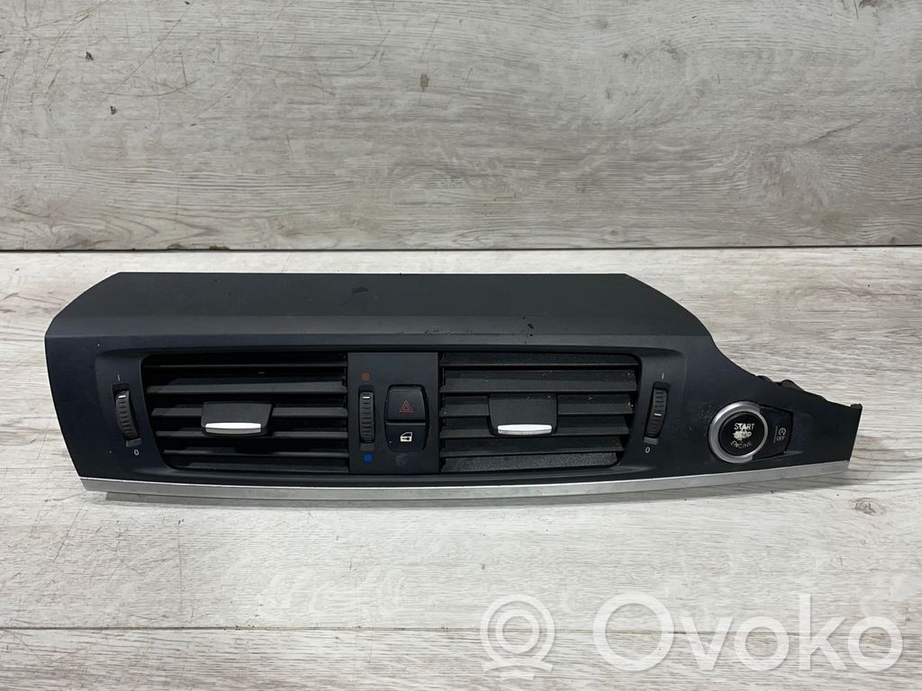 BMW X3 F25 Dash center air vent grill 