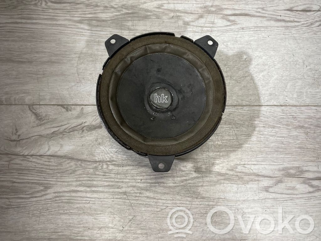 BMW 3 E46 Front door speaker 