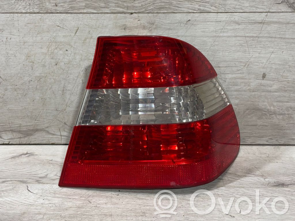 BMW 3 E46 Galinis žibintas kėbule 