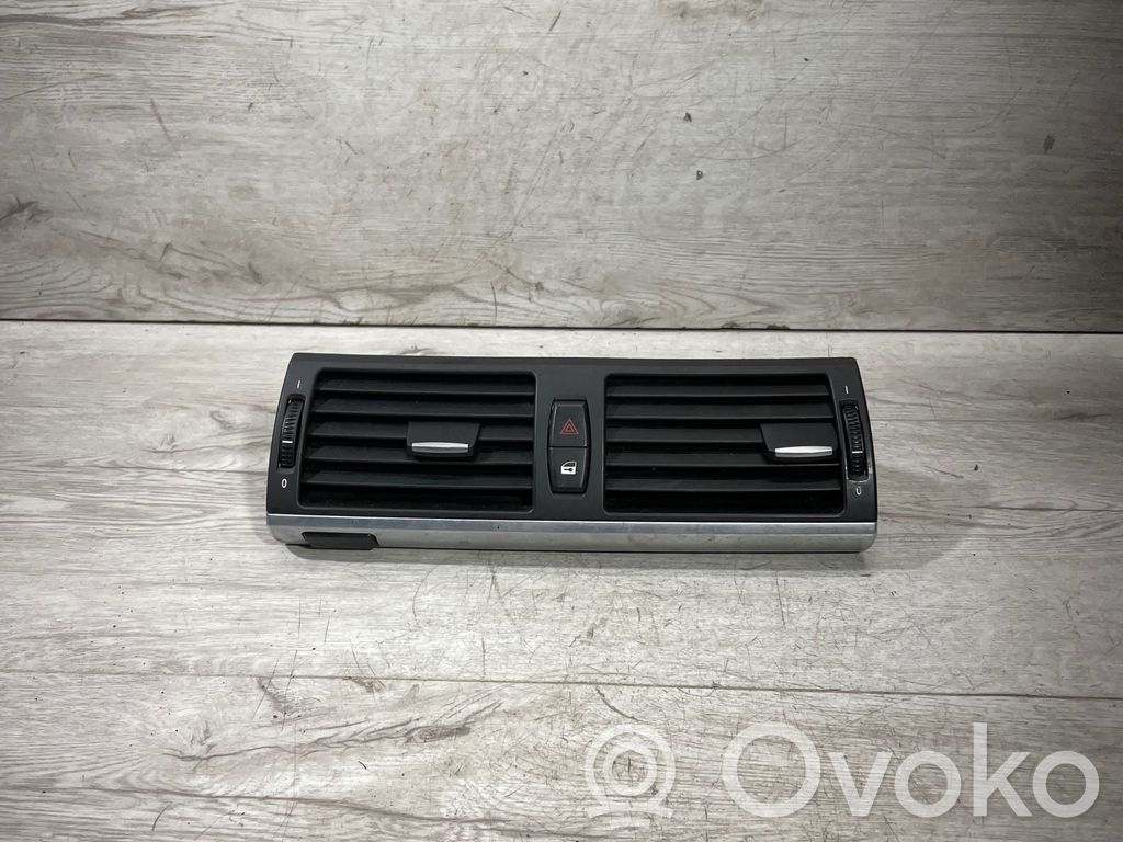 BMW X5 E70 Centrinės oro grotelės 