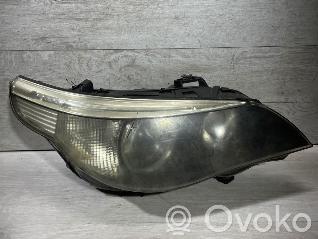 BMW 5 E60 E61 Priekinis žibintas 