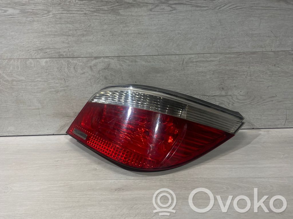 Rear/tail lights   6910768,E7E79S