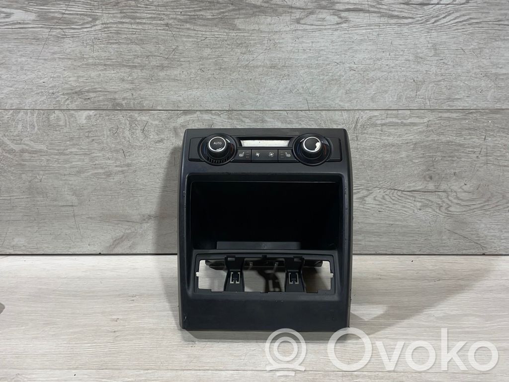 BMW X5 E70 Climate control unit 