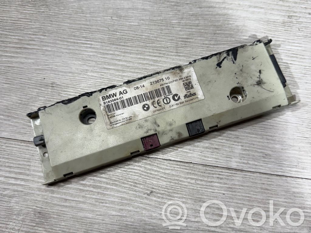BMW 5 E60 E61 Antenos stiprintuvas 