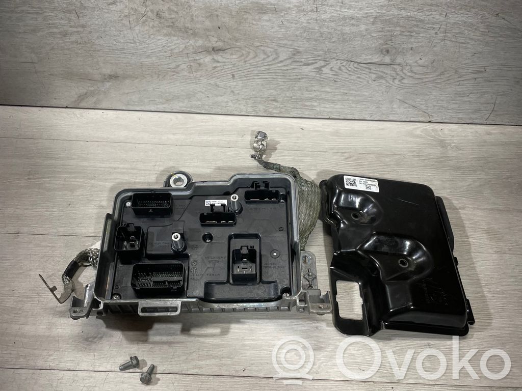 Tesla Model 3 Central body control module 