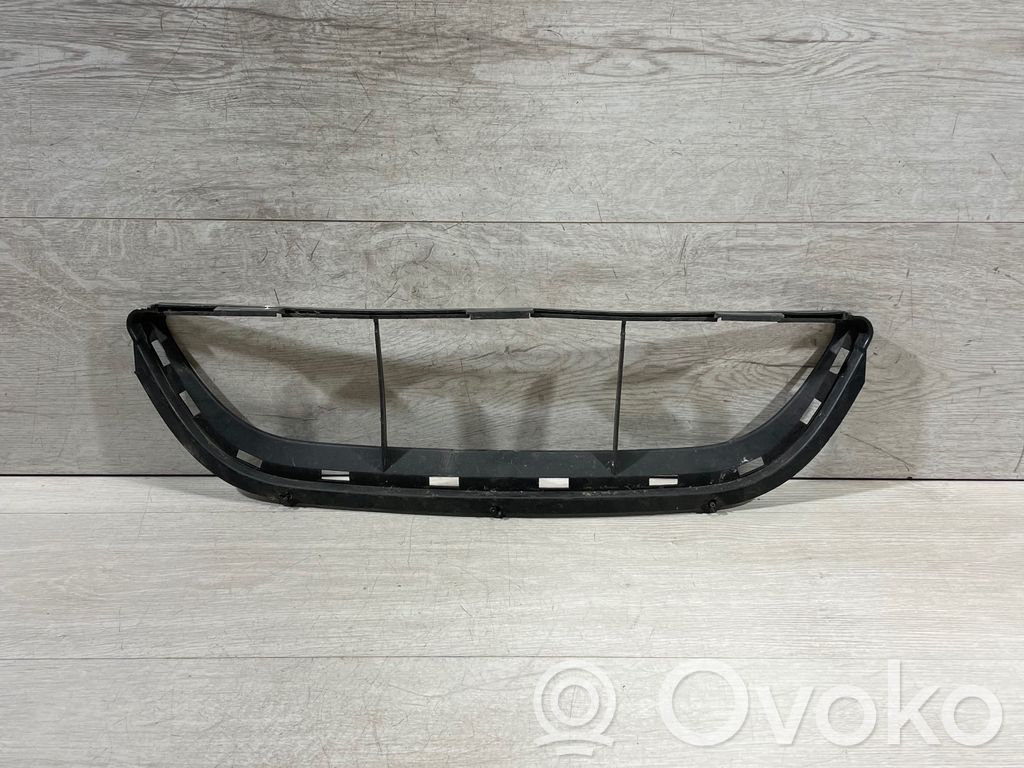 BMW 3 E90 E91 Front bumper lower grill 