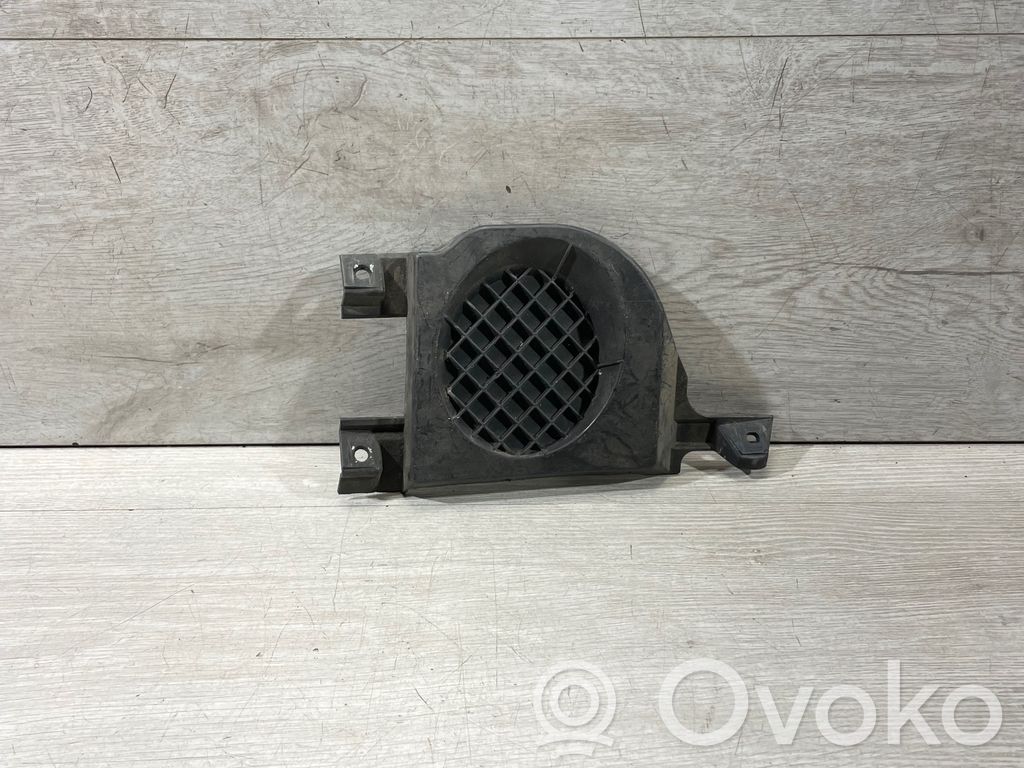 Etusumuvalon ritilä   7058461,22405910