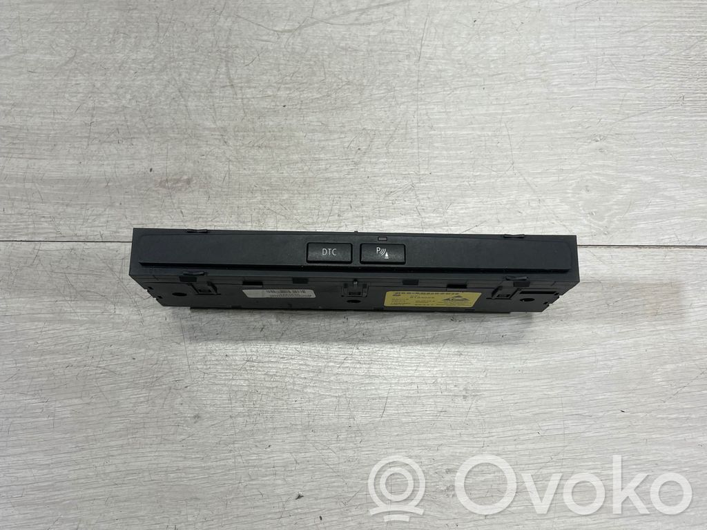 Parking (PDC) sensor switch   9134025,13580860,806842