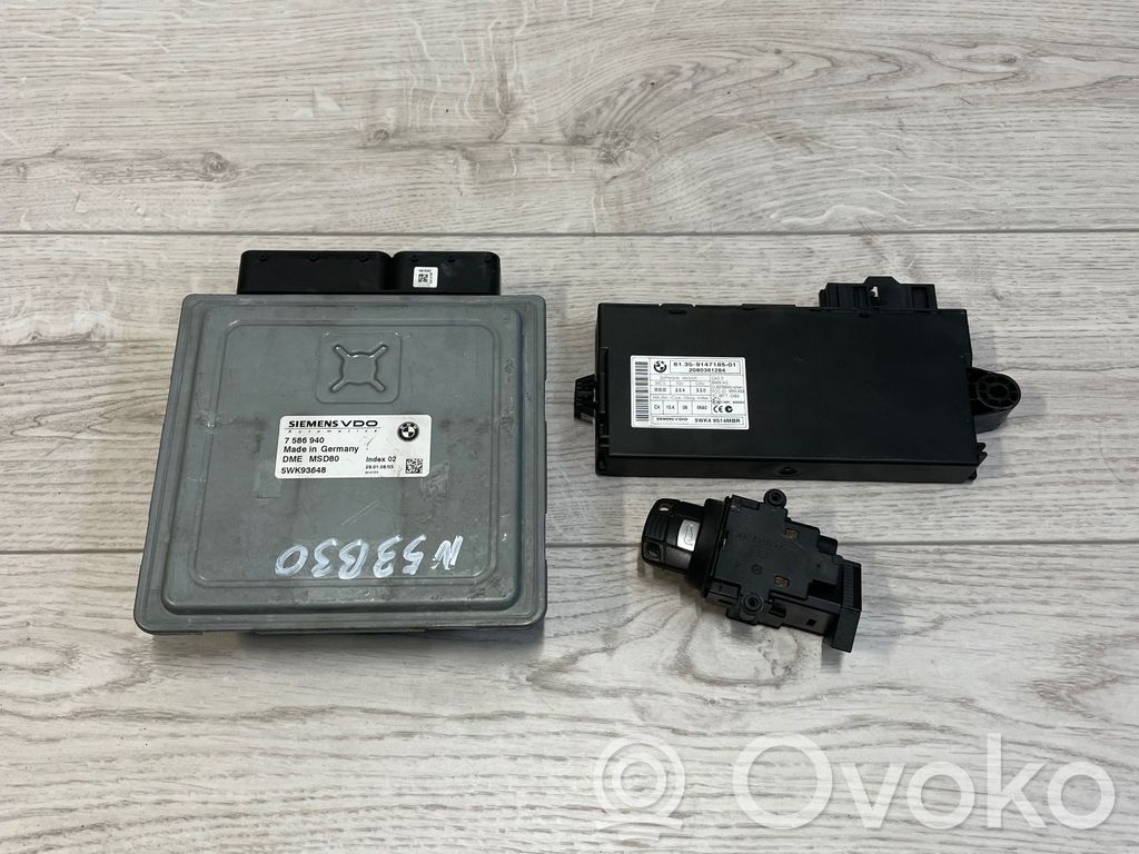 BMW 3 E90 E91 Engine control unit/module 
